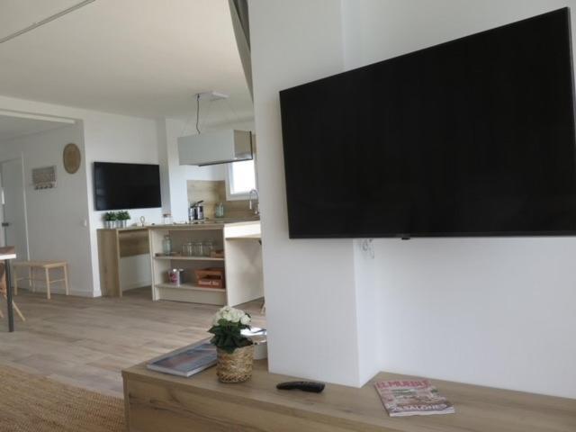Precioso Apto Miami Primera Linia Playa Cala De Las Sirenas, Con Wifi Y Netflix, Adecuado Para Teletrabajar Miami Platja  Exterior foto